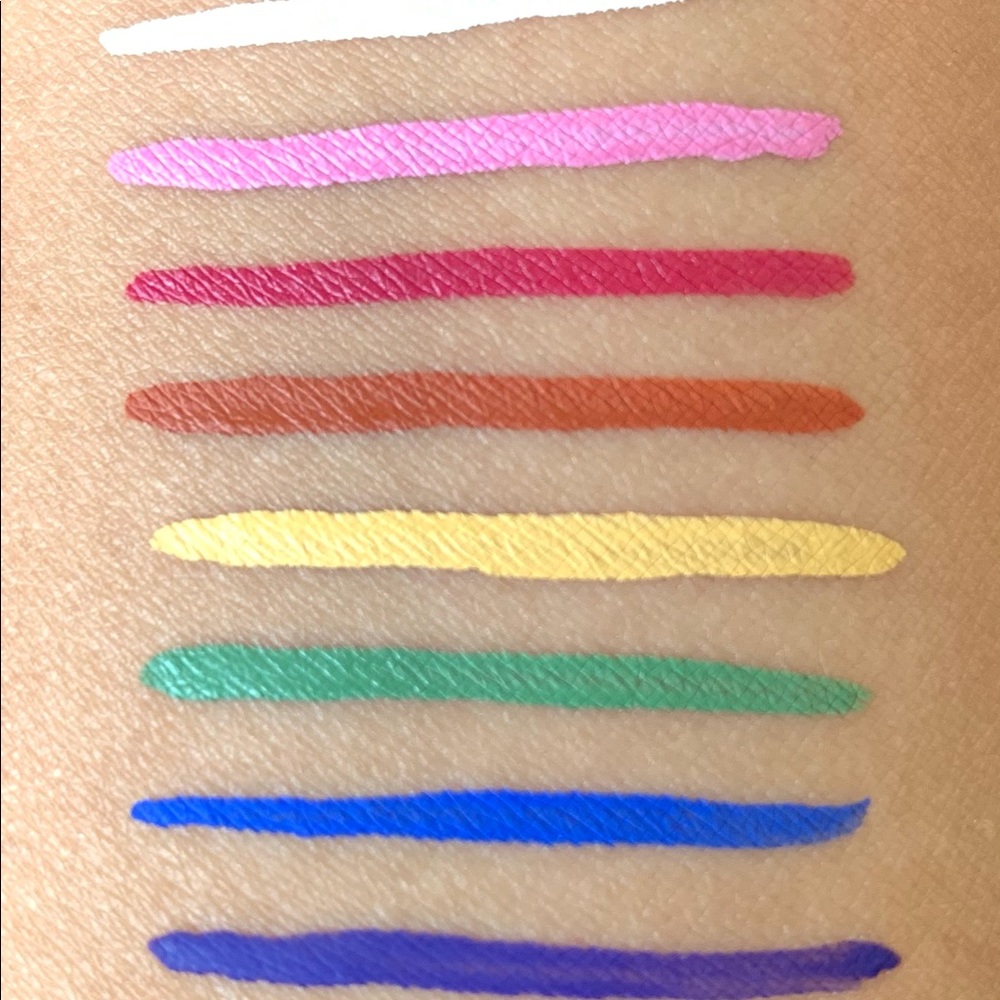 She Bright Eyeliners - Picture 4 of 4